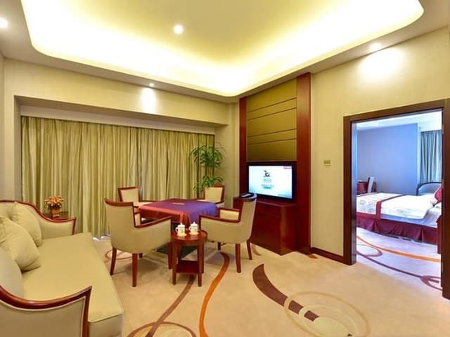 GTI - Oriental Executive Suite