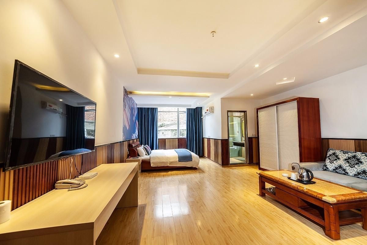 โรงแรม ปาย·สถานีขนส่งสายใต้ ดาโฟซีของเขต จื่อกง หรง (PAI Hotels·Zigong Rong County Dafosi South Bus Station)2