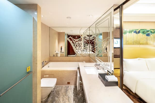 Rezen - 1 Bed Room