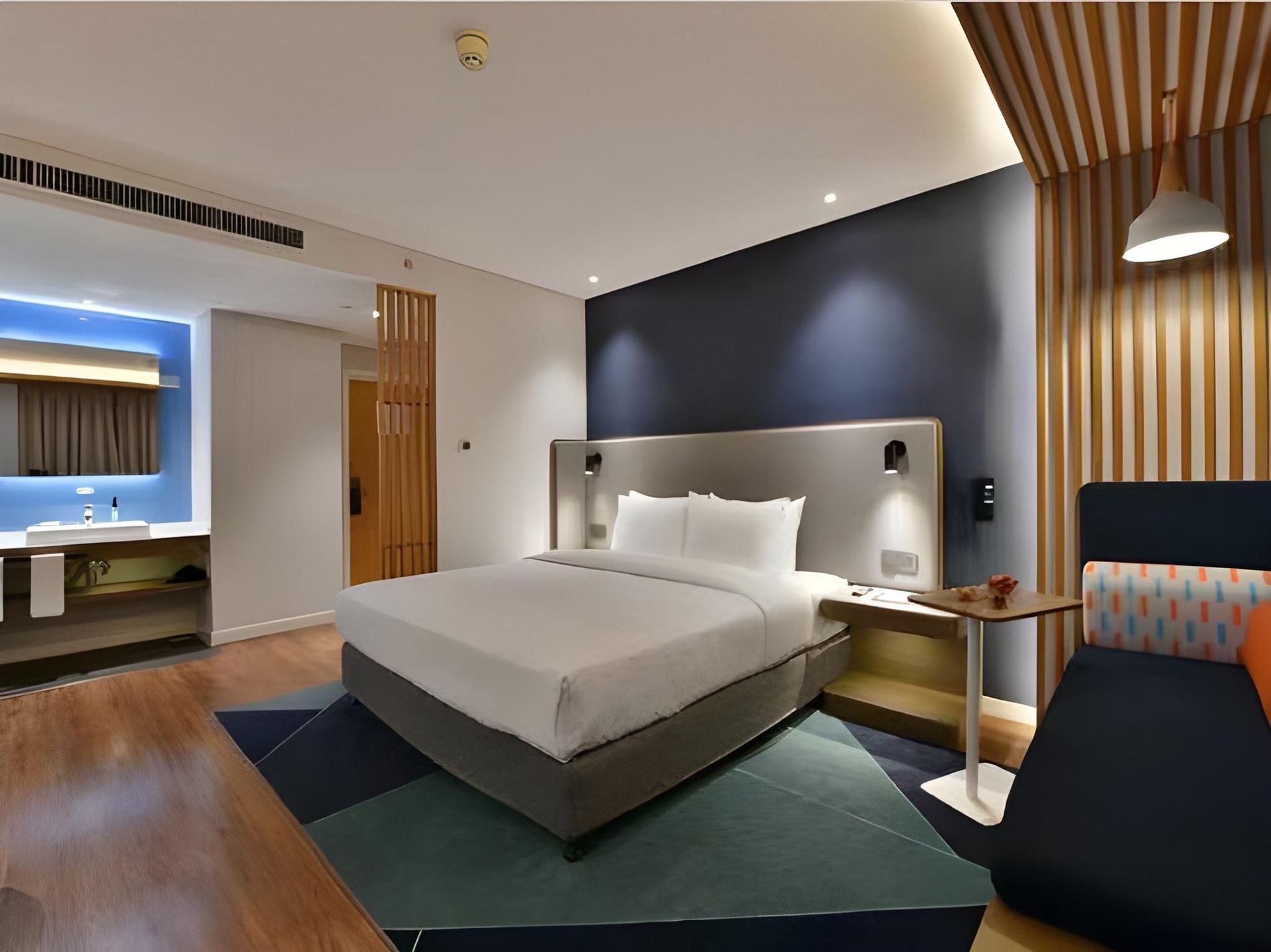 โรงแรมฮอลิเดย์อินน์ เอ็กซ์เพรส เฉิงตู สถานีรถไฟเหนือ (Holiday Inn Express Chengdu North Railway Station)3