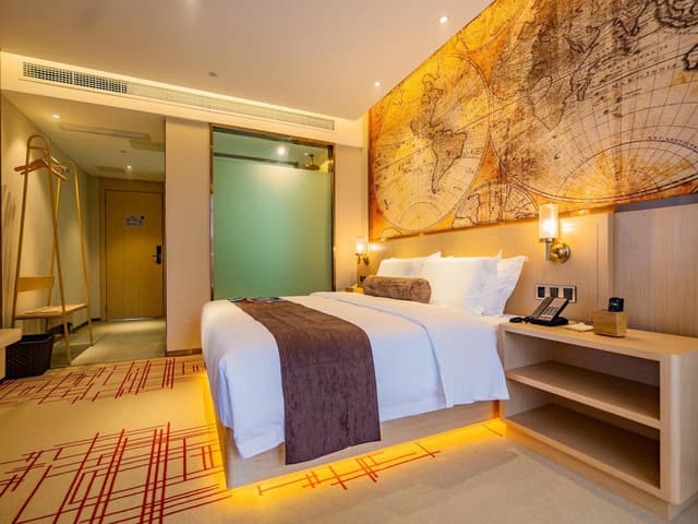 James Joyce - Chunxiang Bed Room