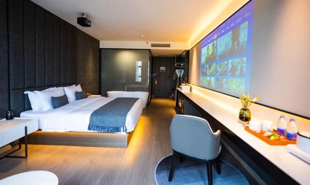 Deluxe Cinema Room