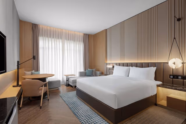 Superior Room, 1 King Bed