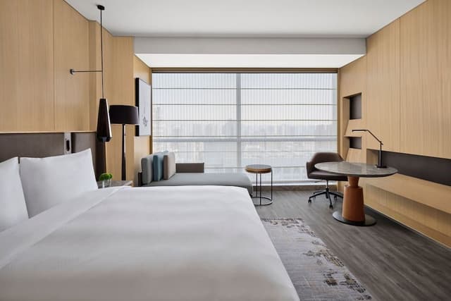 Executive King Room