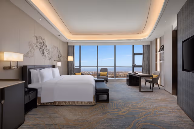 Superior King Room