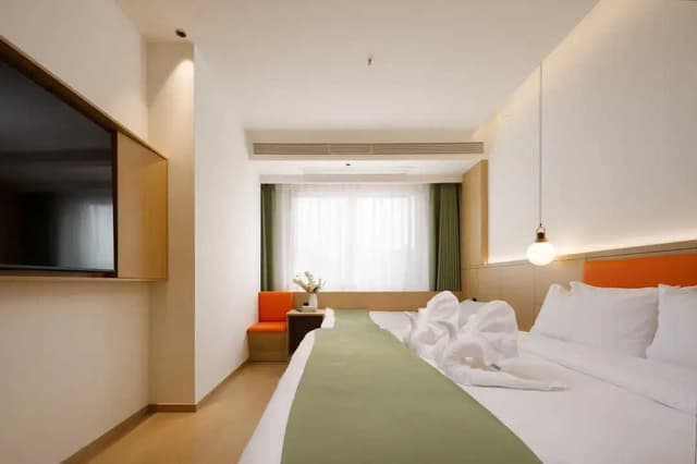 2 Bed Twin Superior Room