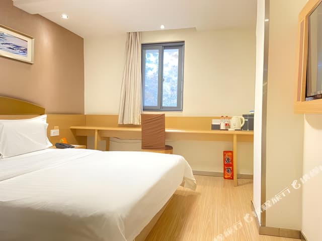 Select You Ter Room