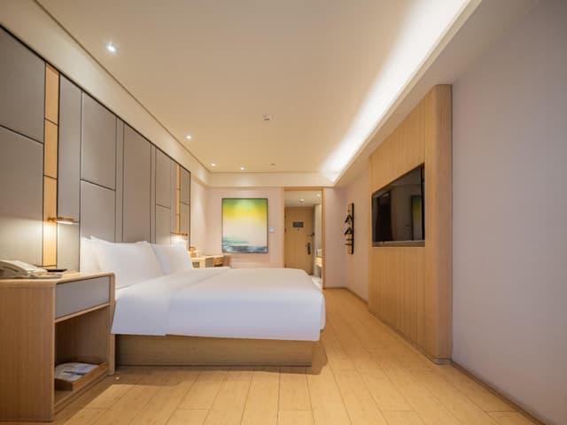 Huazhu - Superior BedRoom