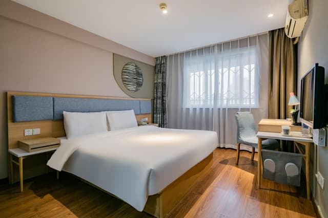 HOM - Business 1 Bed Room