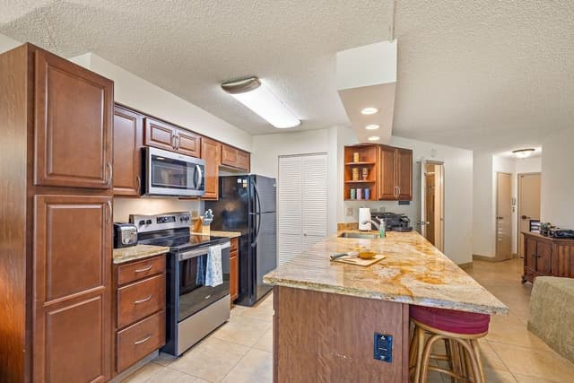 Condo, 1 Bedroom
