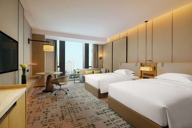 TWIN DELUXE ROOM