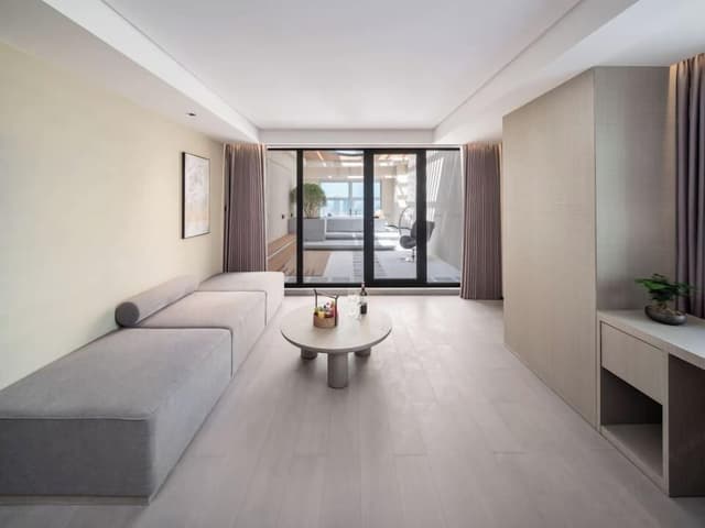 Superior Single Room, Patio, City View