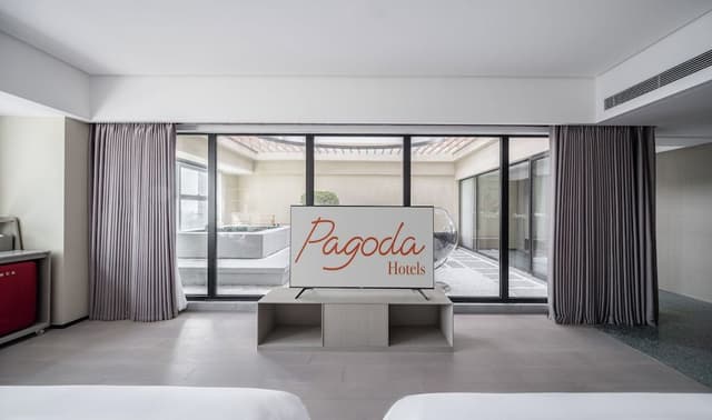 Superior Twin Room, Patio, City View