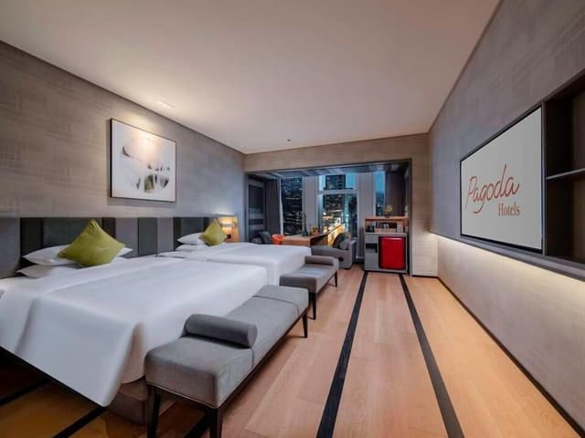 Basic Twin Room, City View