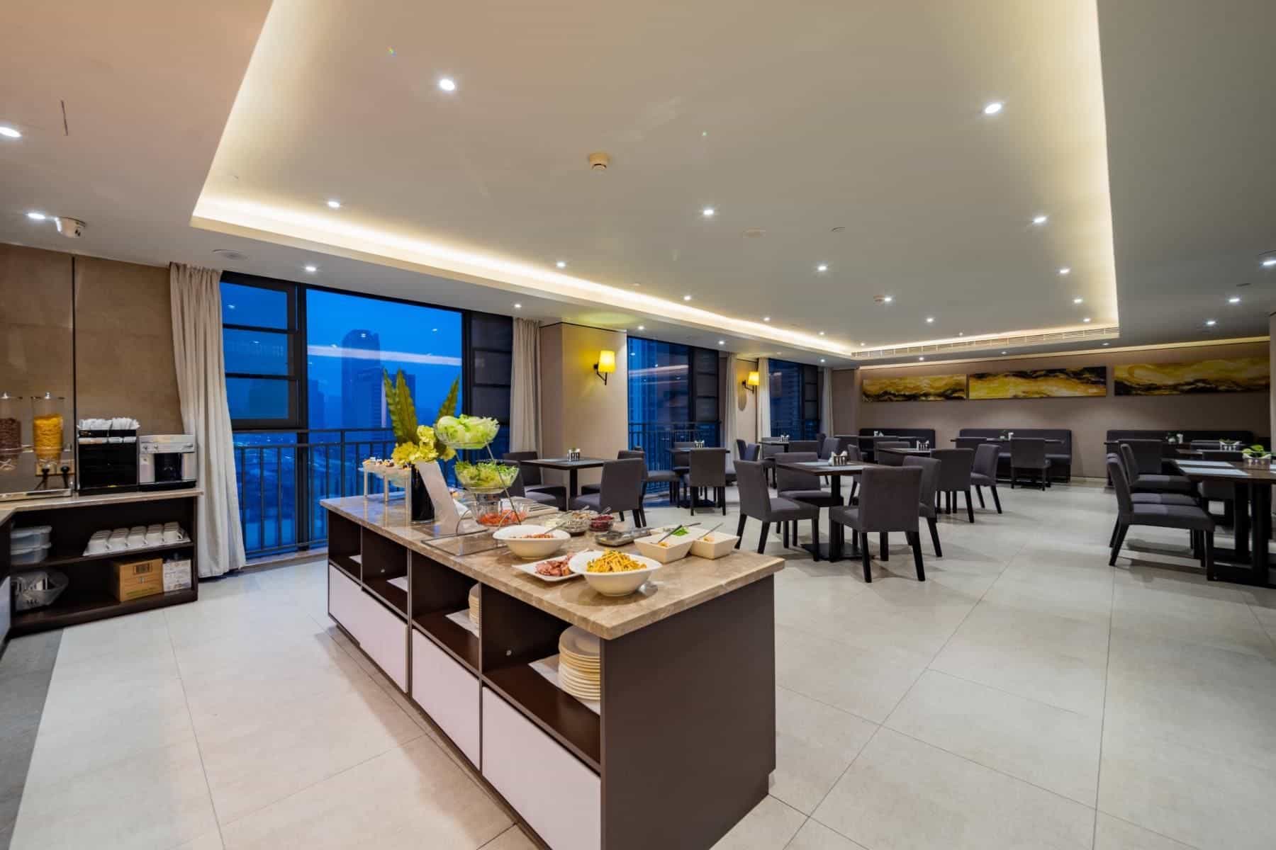 Home Inn Plus Chengdu Jianshe Road Eastern Suburb Memory Home Inn Plus Chengdu Jianshe Road Eastern Suburb Memory