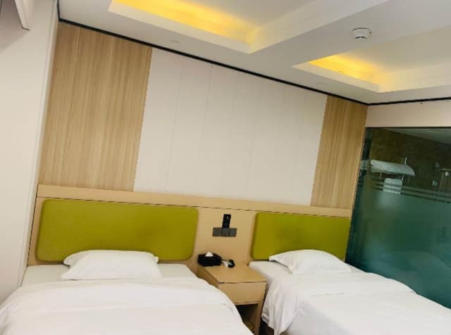 Dossen - Business Twin Room