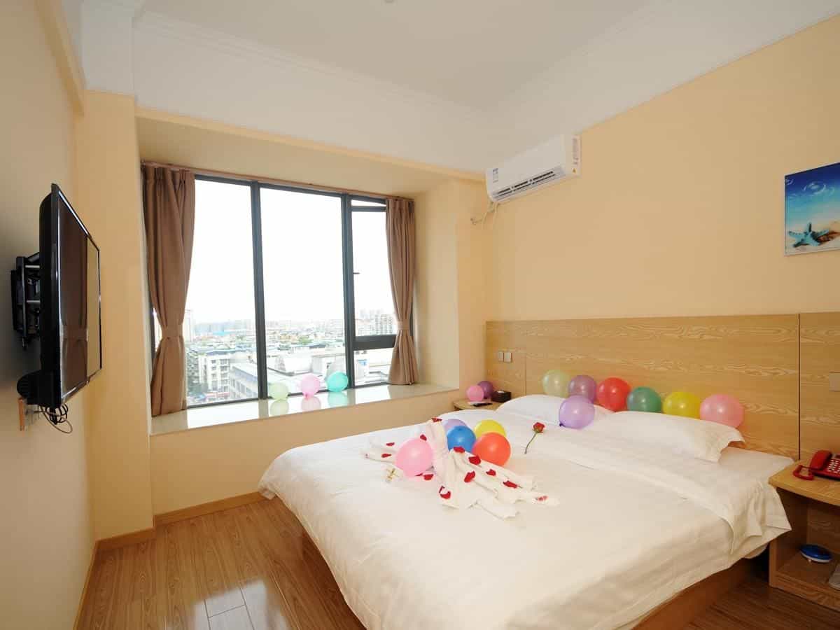 Super 8 Hotel Chengdu North Railway Wukuaishi Metro Station Super 8 Hotel Chengdu North Railway Wukuaishi Metro Station