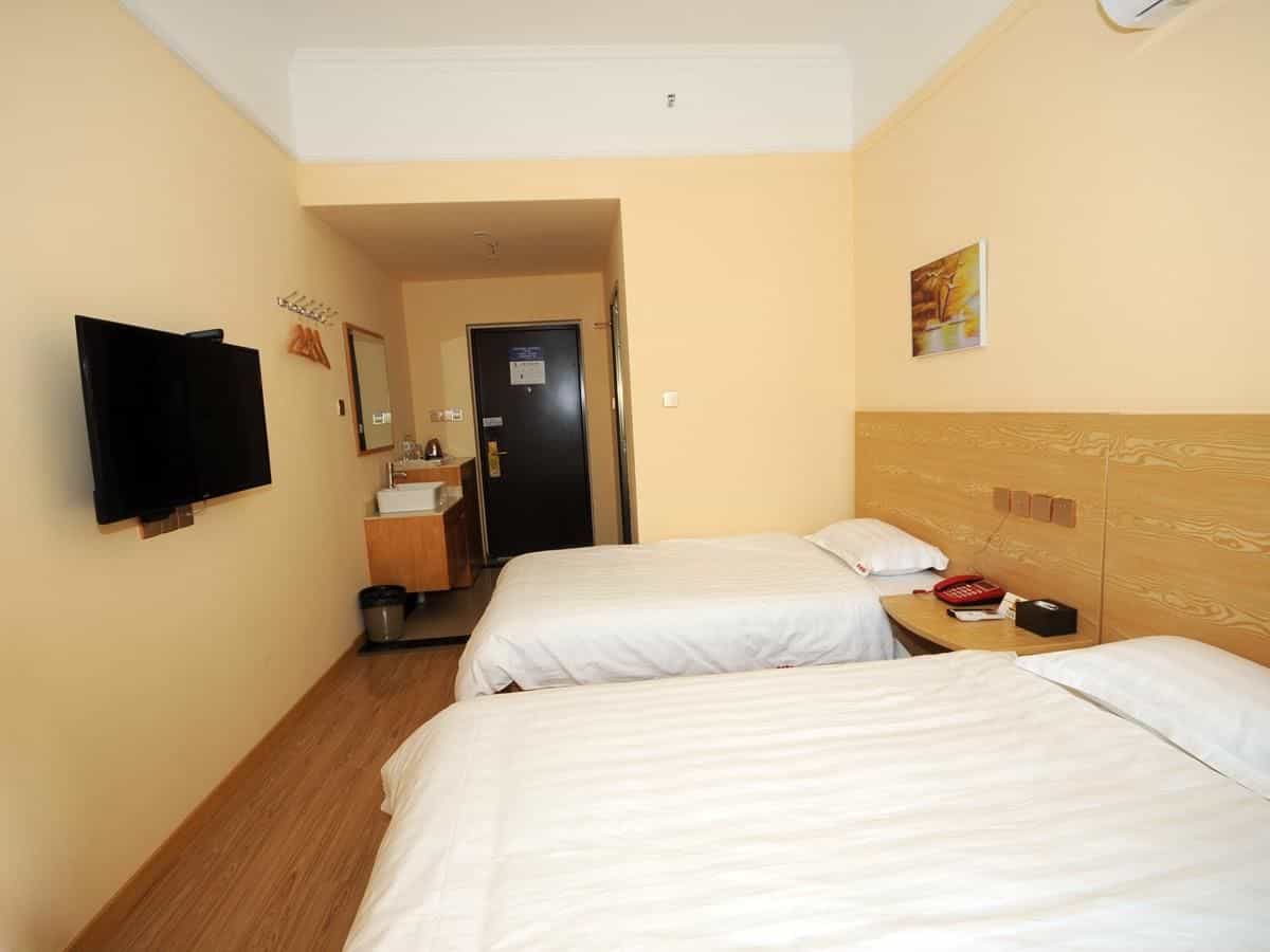 Super 8 Hotel Chengdu North Railway Wukuaishi Metro Station Super 8 Hotel Chengdu North Railway Wukuaishi Metro Station