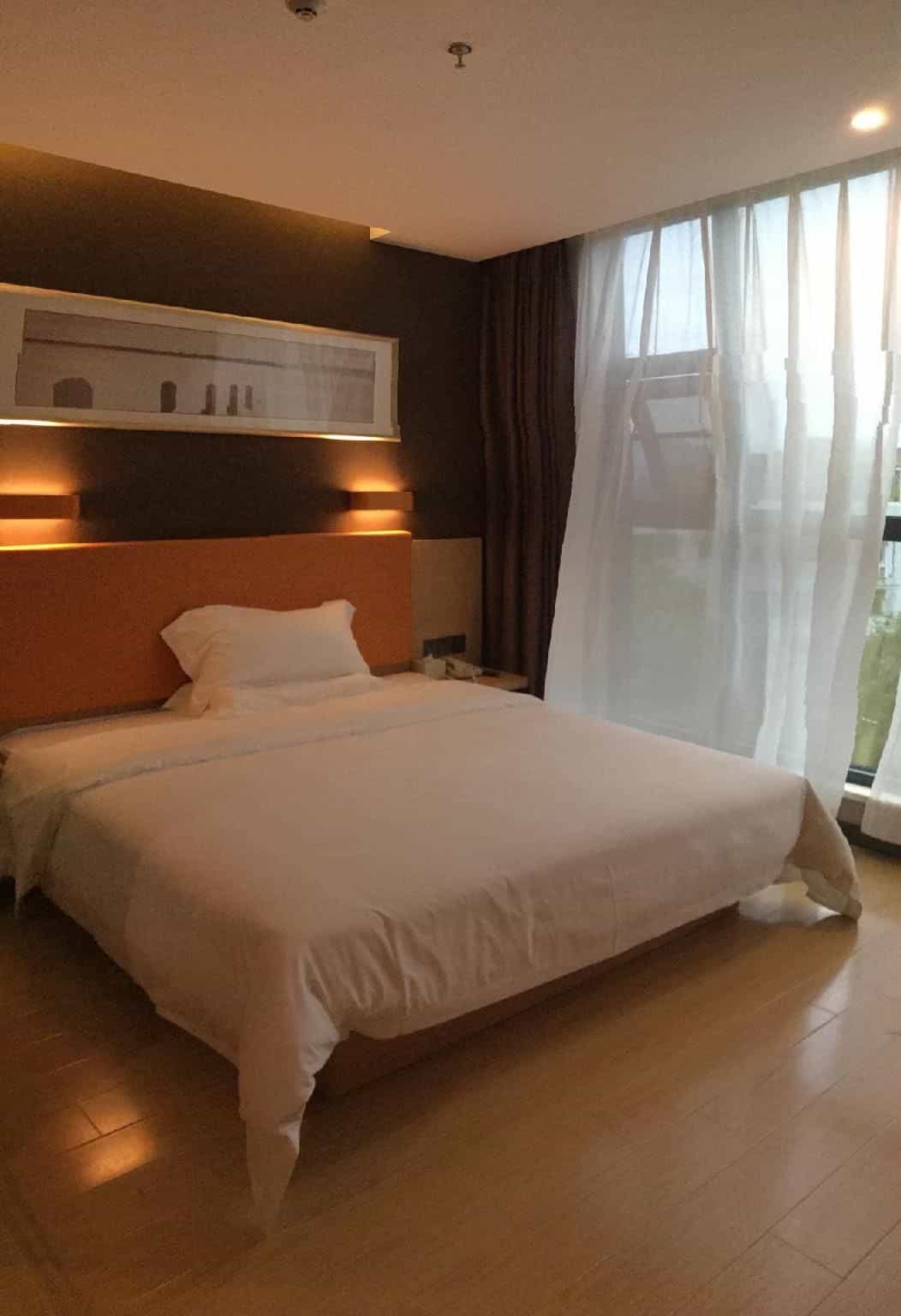 7 Days Premium Chengdu Jintang Hantan New City 7 Days Premium Chengdu Jintang Hantan New City