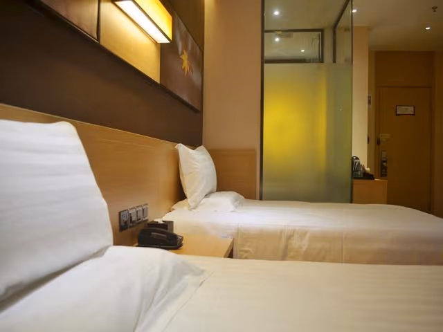 IU Compact U - Comfort Twin Room