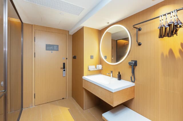 Huazhu - Superior Bed Room A