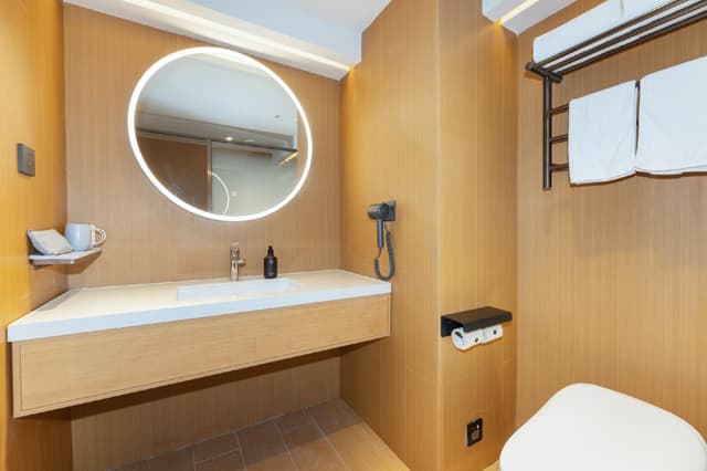 Huazhu - Business Bed Room