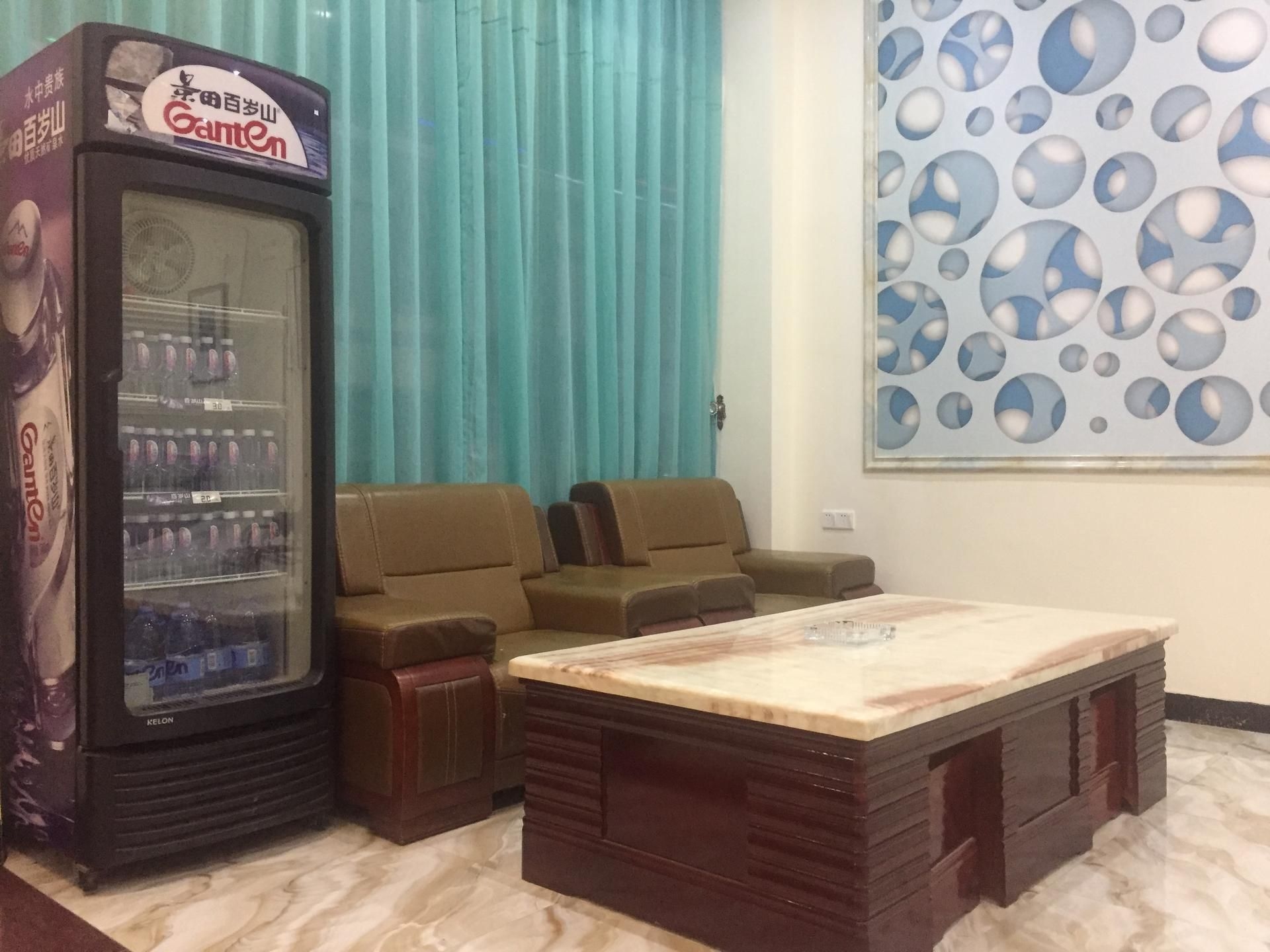 PAI Hotels·Lianzhou Bus Station Commercial Food Street4