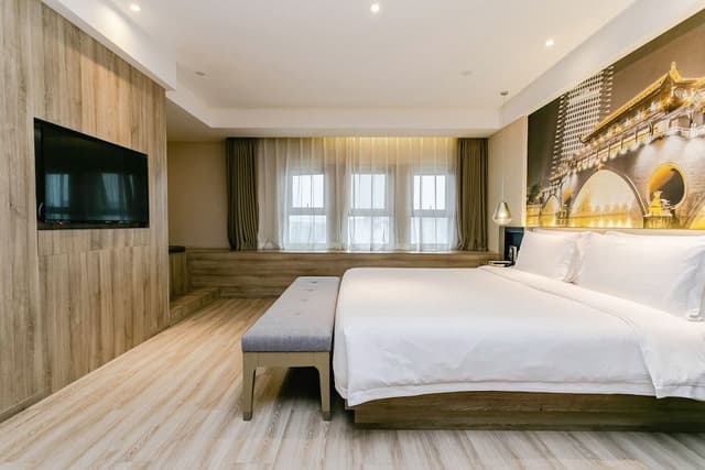 Executive Room