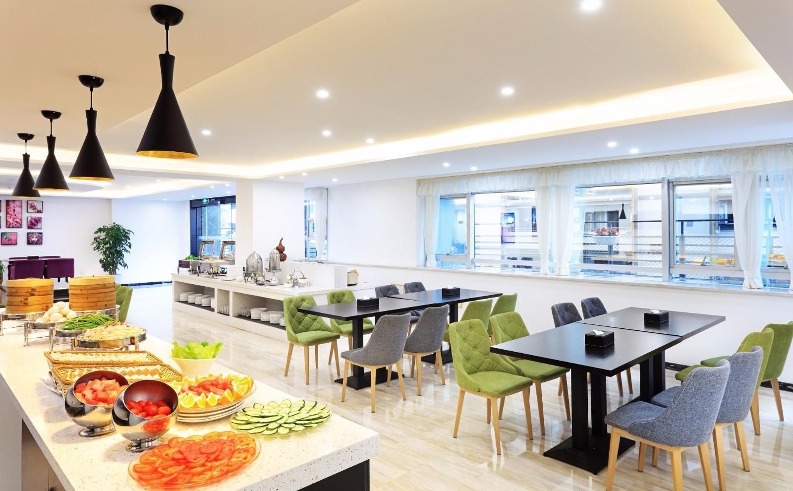 โรงแรมลาว็องด์ เฉิงตู หงไผโหลว เมโทร สเตชั่น (Lavande Hotels Chengdu Hongpailou Metro Station)1