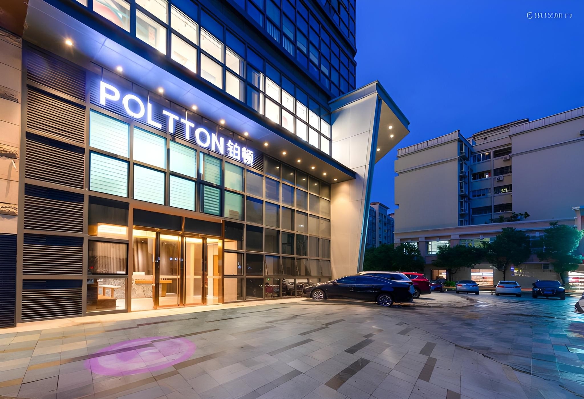 โพลตตัน อินเตอร์เนชั่นแนล เซอร์วิส อพาร์ทเมนท์ (Poltton International Service Apartment)0