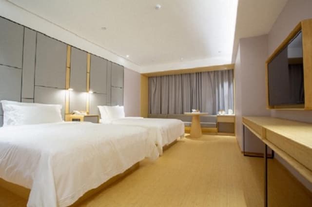 Huazhu - Business Twin Room
