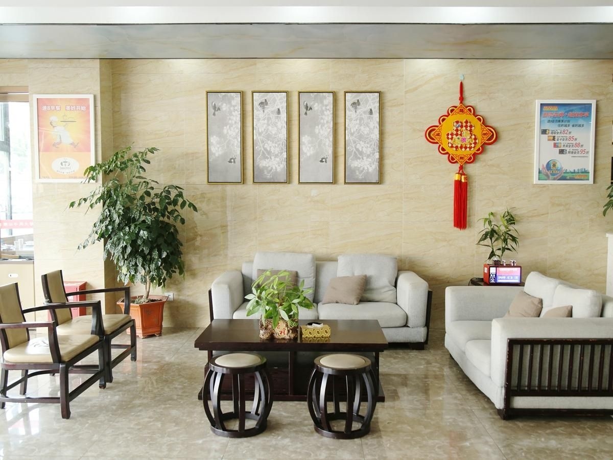 ซูเปอร์ 8 โฮเทล ผู่เถียน จงหรงสแควร์ (Super 8 Hotel Putian Zhengrong Square)2