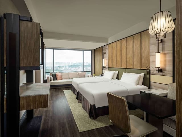 Premier Room, 2 Twin Beds, River View