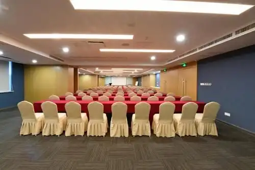 Holiday Inn Express Changchun High - Tech Zone Holiday Inn Express Changchun High - Tech Zone
