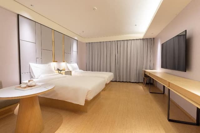 Memory Foam Twin Room