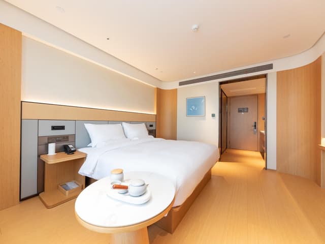 Huazhu - Superior BedRoom