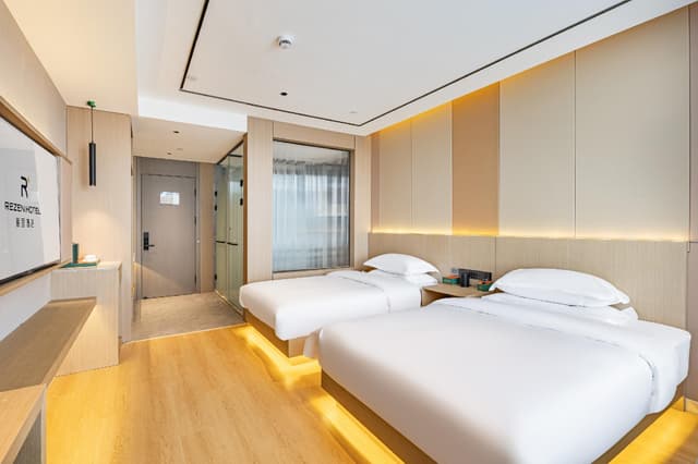 Rezen - Superior 2 Guest Room
