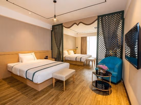Deluxe Room (2 Beds)