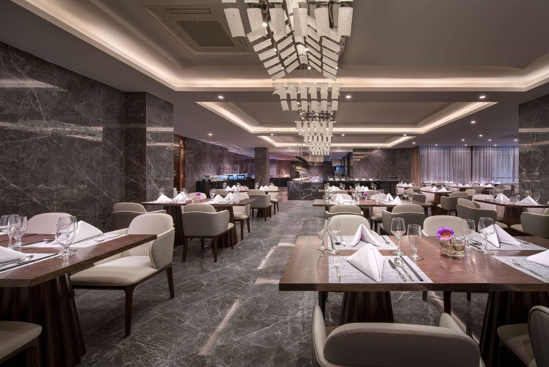 Howard Johnson LakeView Hotel Kunming3
