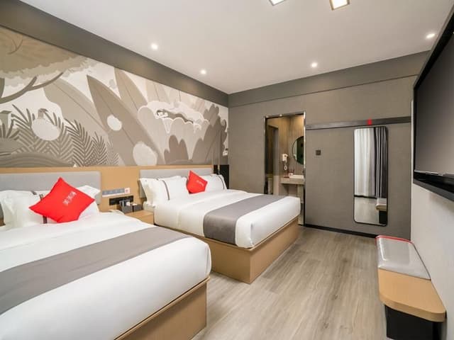Business Family Room
