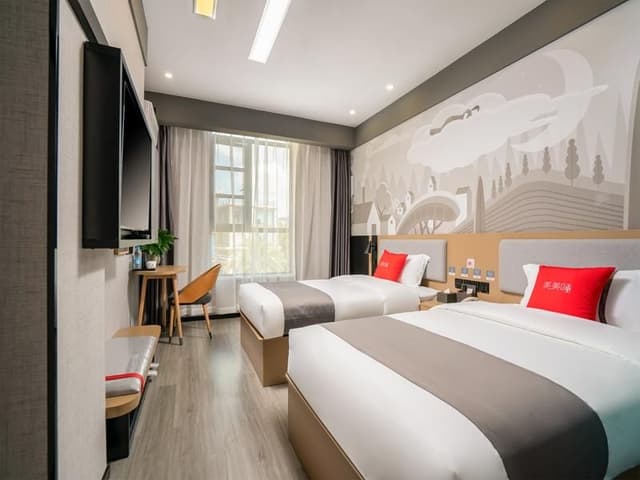 Business Family Room