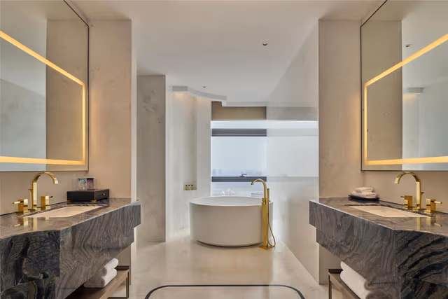 KING PRESIDENTIAL SUITE