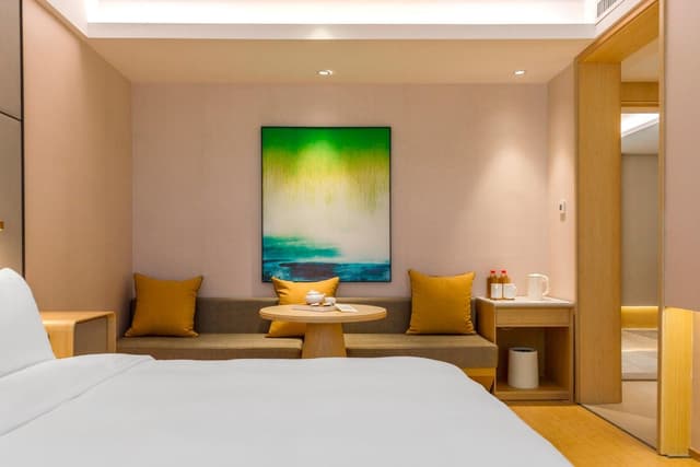 Zero Pressure Superior Queen Room