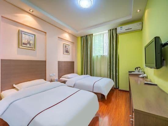 PAI Huixuan Bed Room