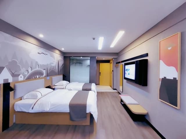 Twin Deluxe Room