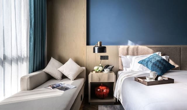 Deluxe Room, 1 King Bed, Non Smoking