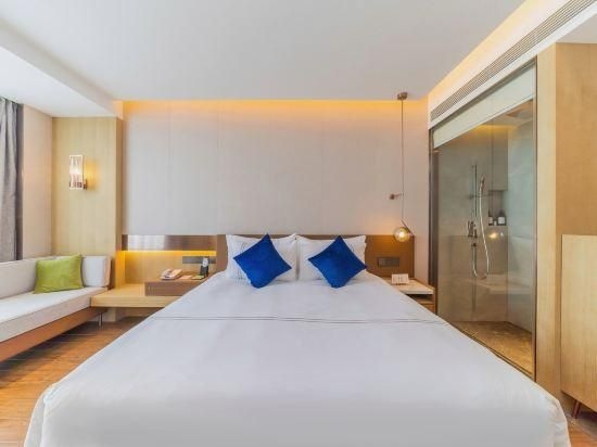 ออกัสติน โฮเต็ล (Augustine Hotel)2