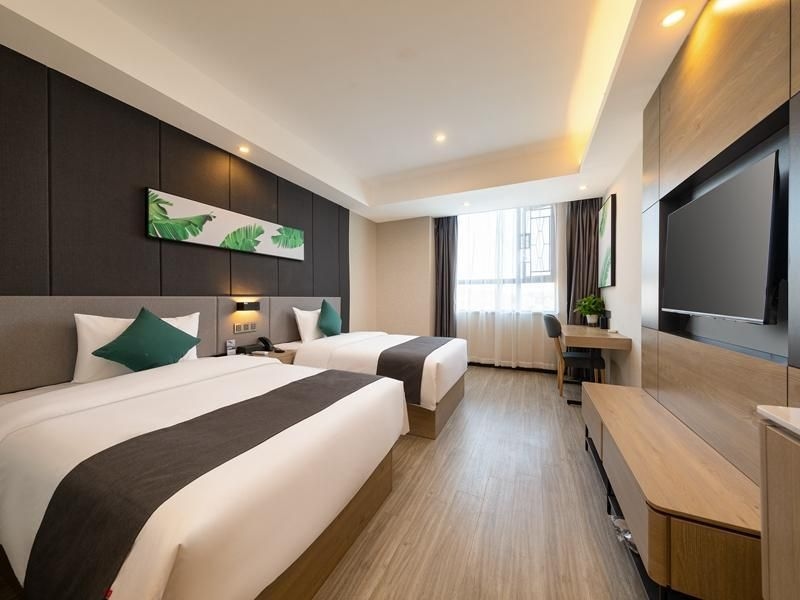 UP AND IN Hotel Guangdong Zhongshan Dongfeng Town Fengxiang Avenue3