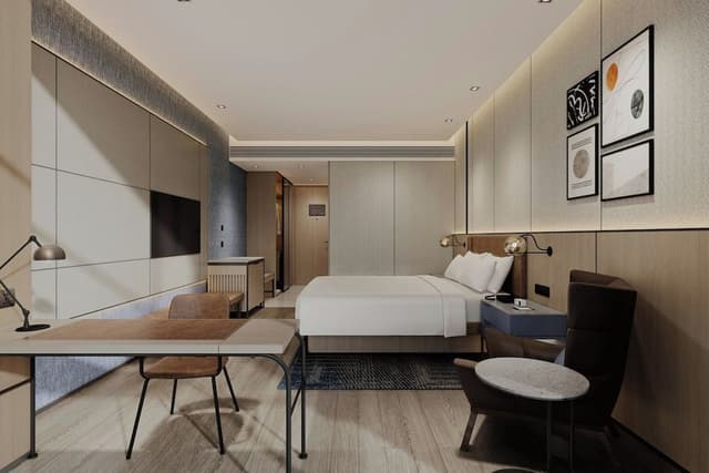 Superior Room, 1 King Bed, City View