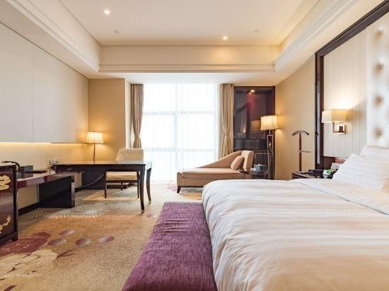 ฮอลิเดย์ อินน์ เจียนหู (Holiday Inn Jianhu)3